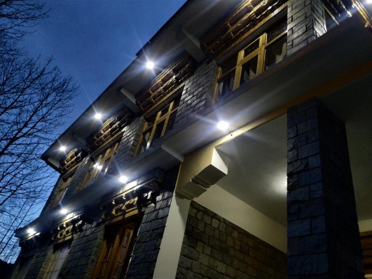 Hidden Leaf Homestay Leh Exterior photo